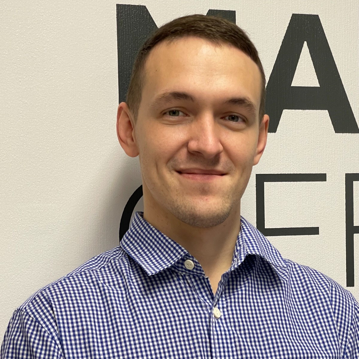 Владислав Савельев MANGO OFFICE