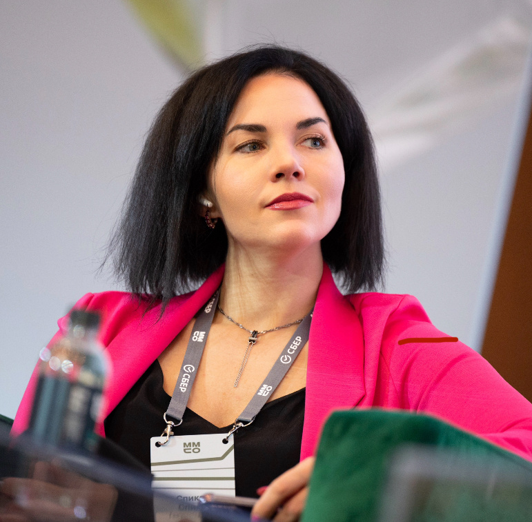 Катерина Неделина, Газпромнефть